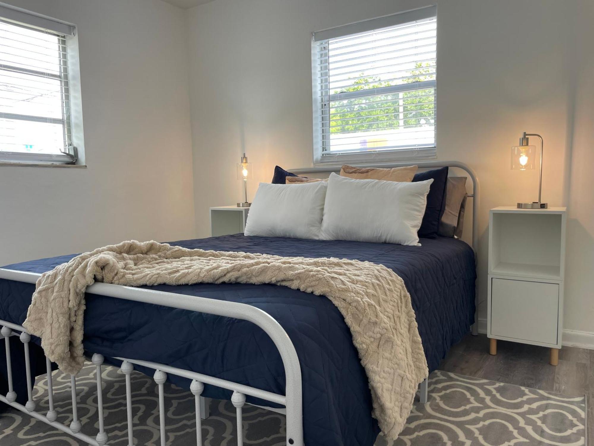 Remodeled Little Havanna Apartments Great Location Miami Eksteriør billede