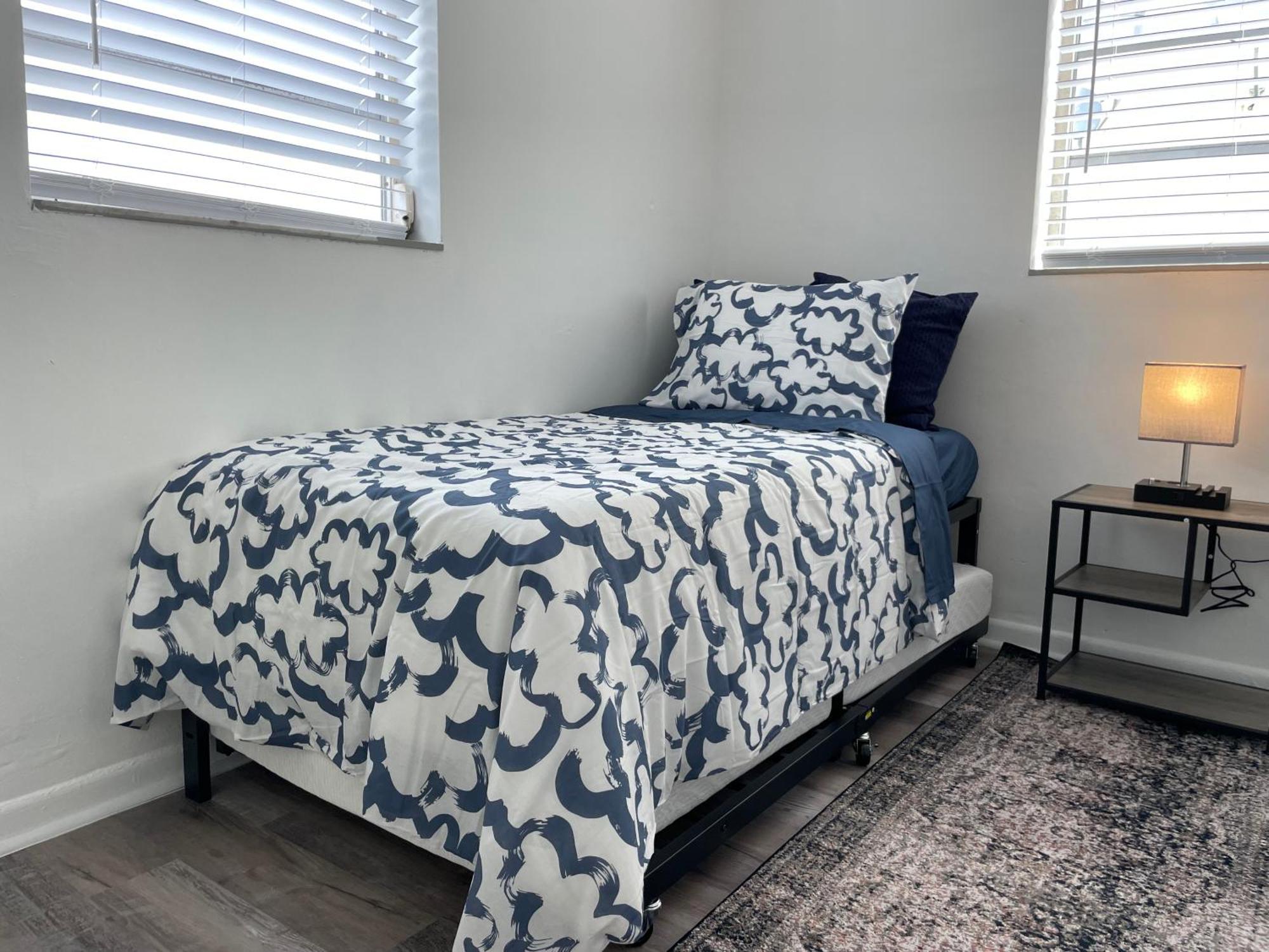 Remodeled Little Havanna Apartments Great Location Miami Eksteriør billede