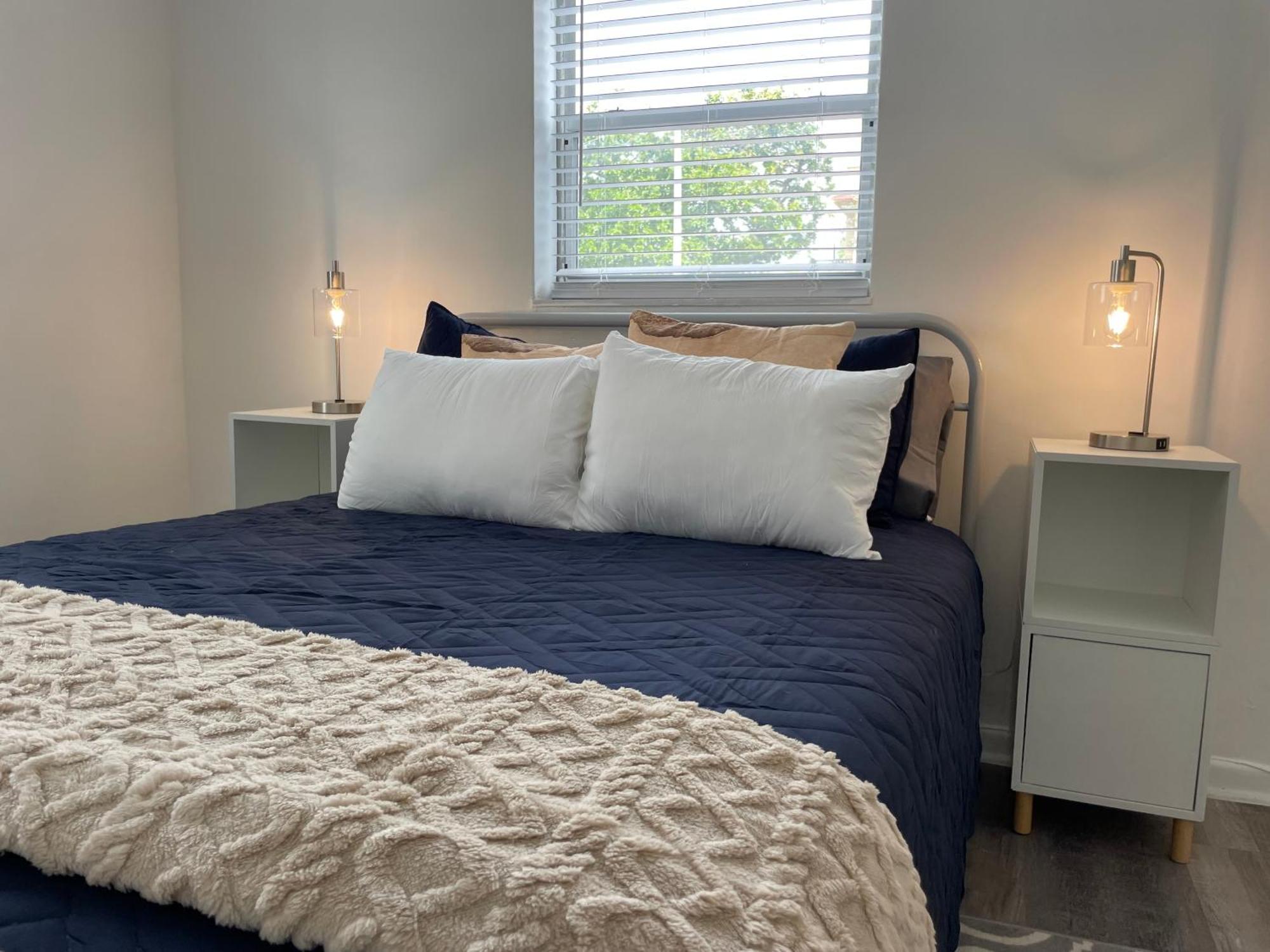 Remodeled Little Havanna Apartments Great Location Miami Eksteriør billede
