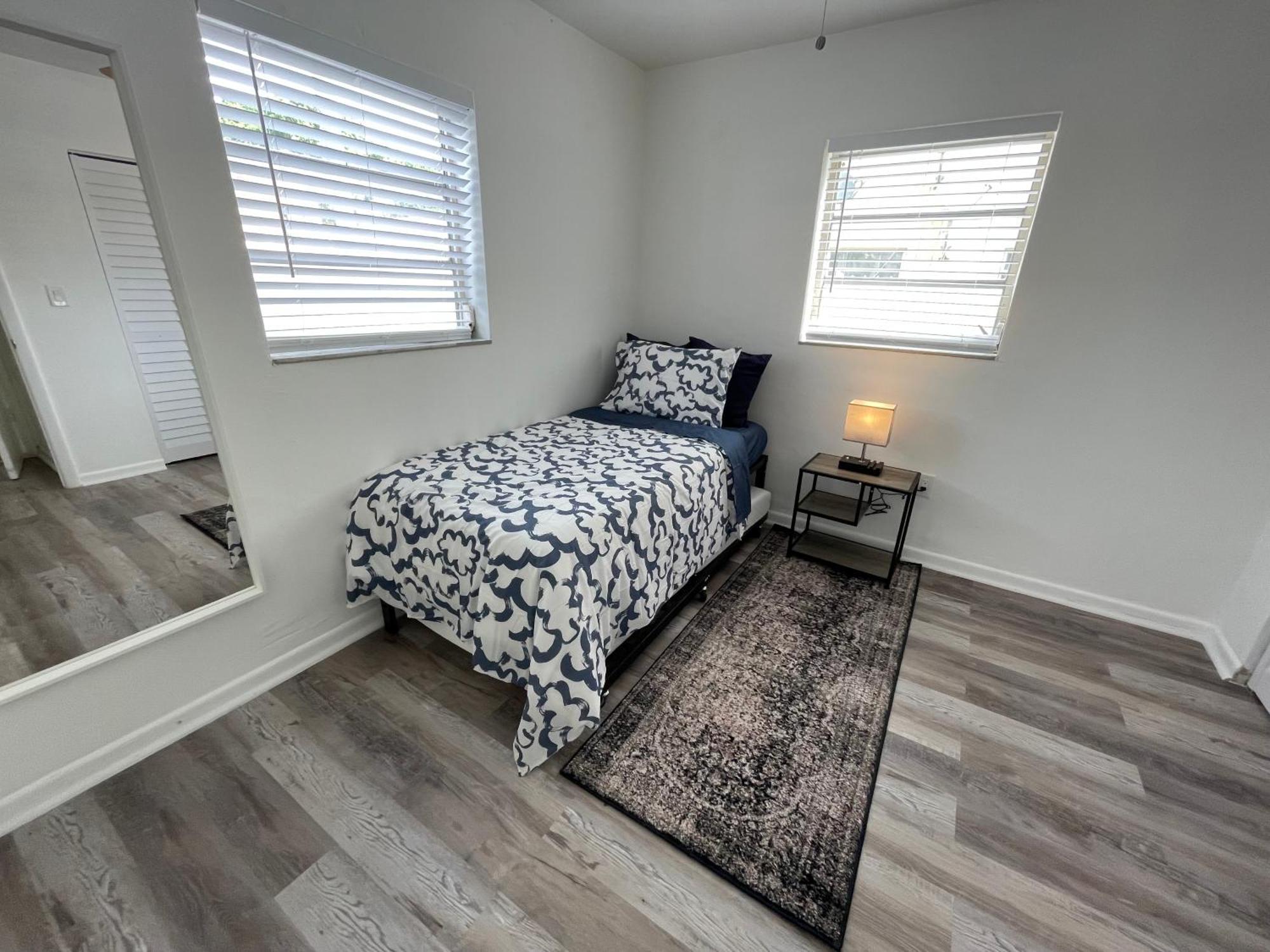 Remodeled Little Havanna Apartments Great Location Miami Eksteriør billede