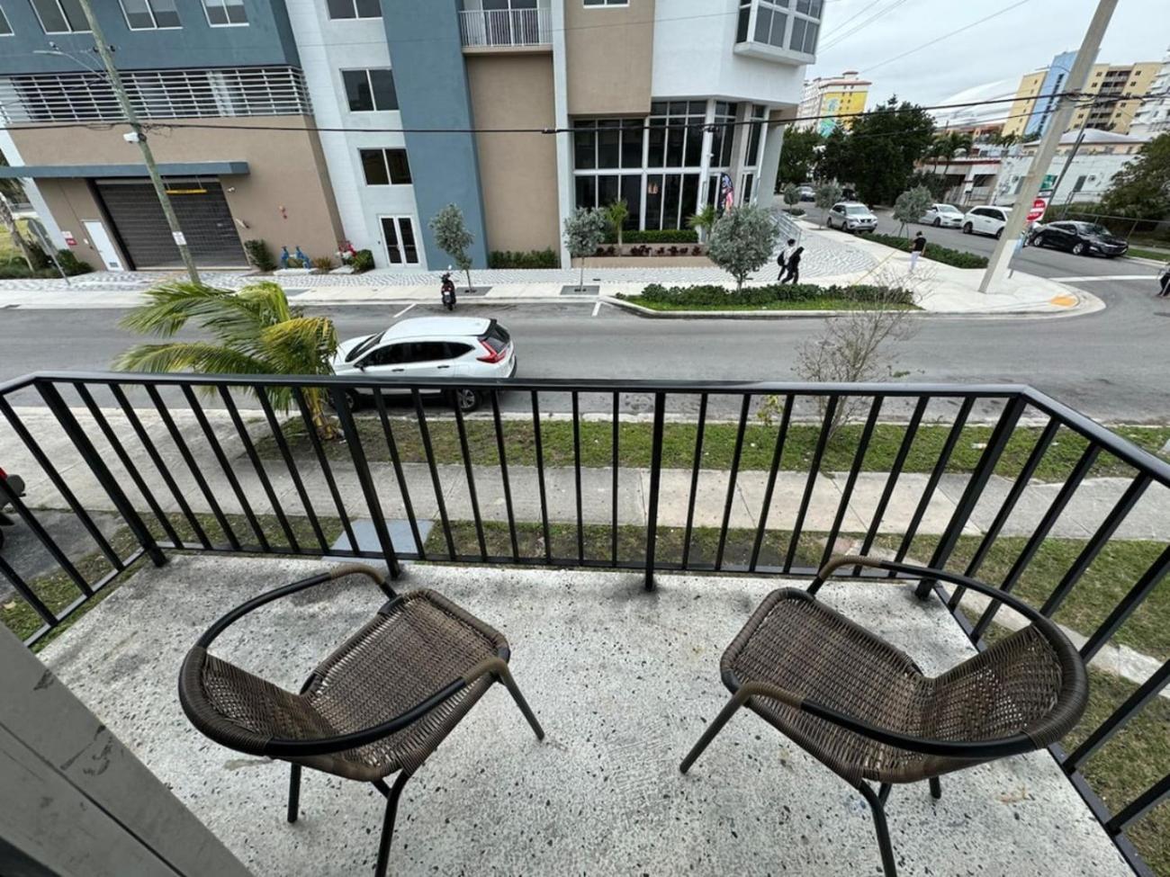 Remodeled Little Havanna Apartments Great Location Miami Eksteriør billede