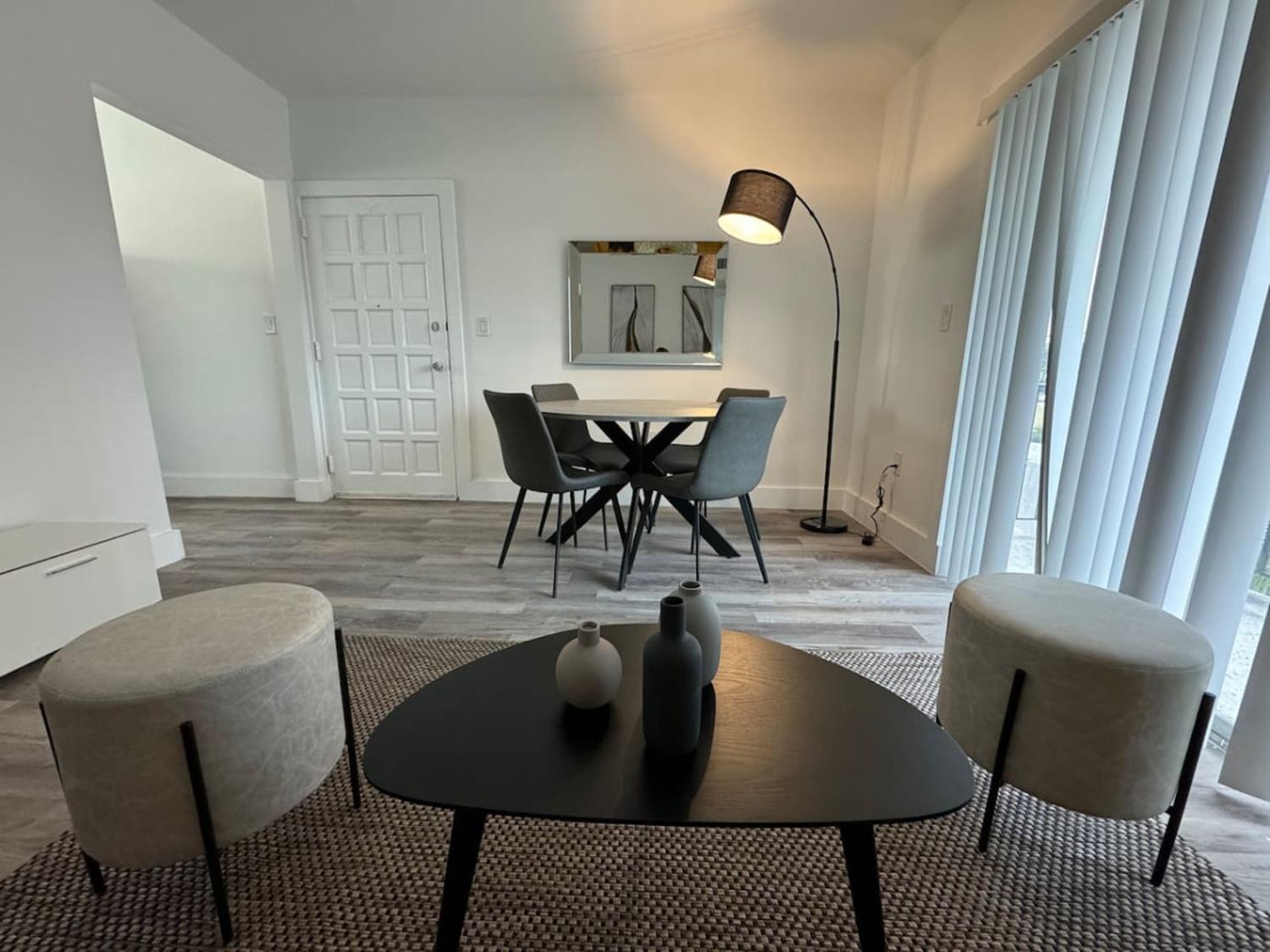 Remodeled Little Havanna Apartments Great Location Miami Eksteriør billede